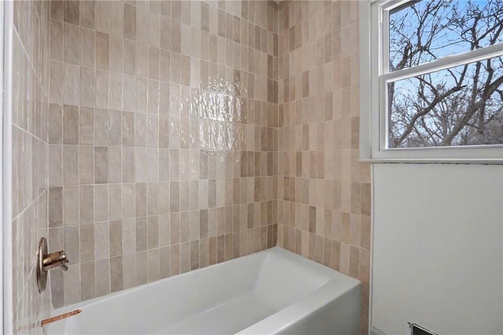 6722 W 77th Terrace — photo 24