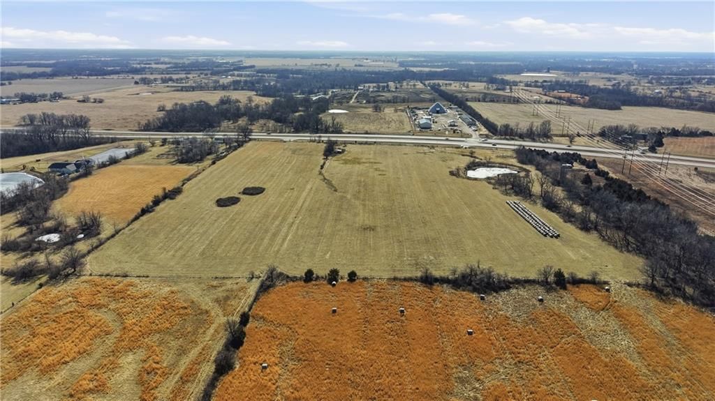 27820 S State Route 7 Highway — photo 4