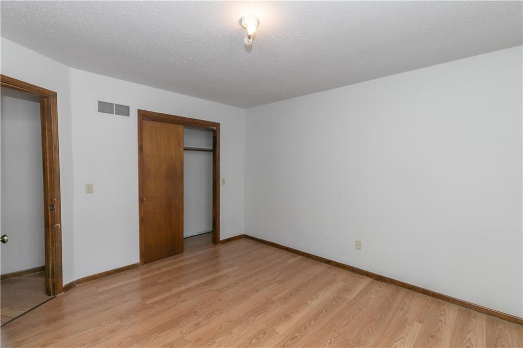 131 Kindred Avenue — photo 19
