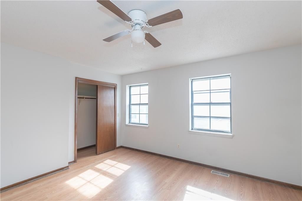 131 Kindred Avenue — photo 21