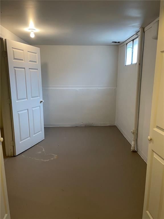 131 Kindred Avenue — photo 29