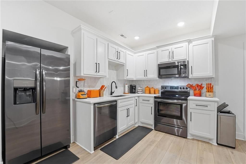 9702 NW 75th Street — photo 25