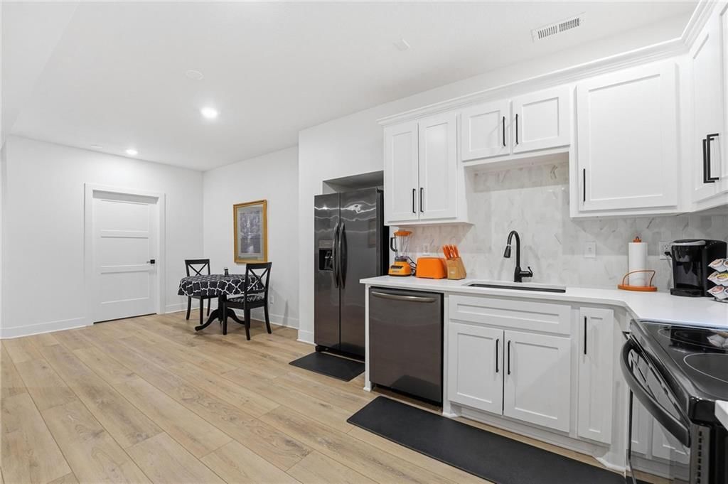 9702 NW 75th Street — photo 26
