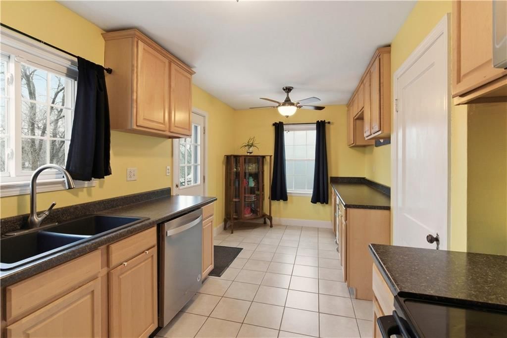 5218 N Spruce Avenue — photo 22
