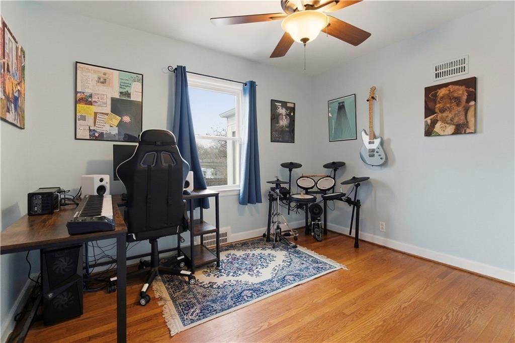 5218 N Spruce Avenue — photo 30