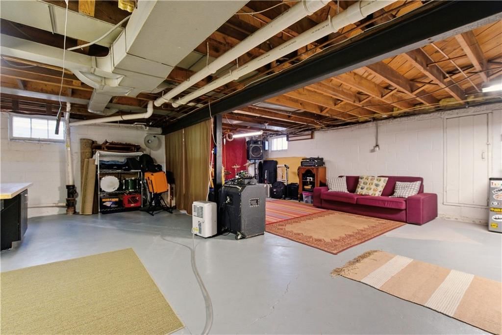 5218 N Spruce Avenue — photo 45