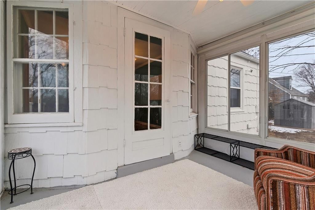 5218 N Spruce Avenue — photo 48