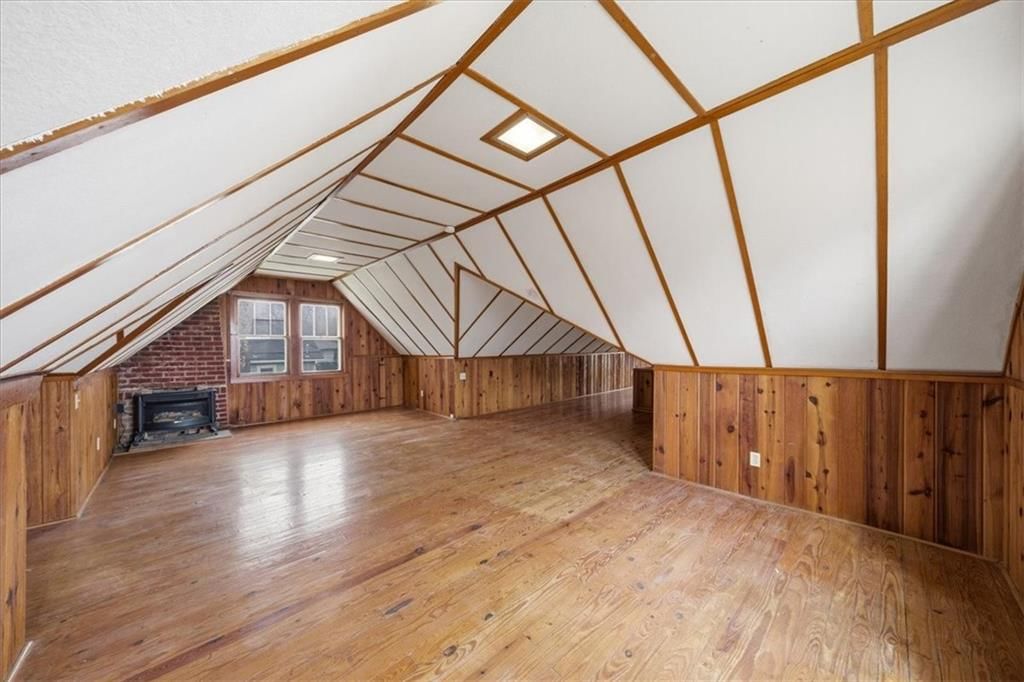 11700 Johnson Drive — photo 26
