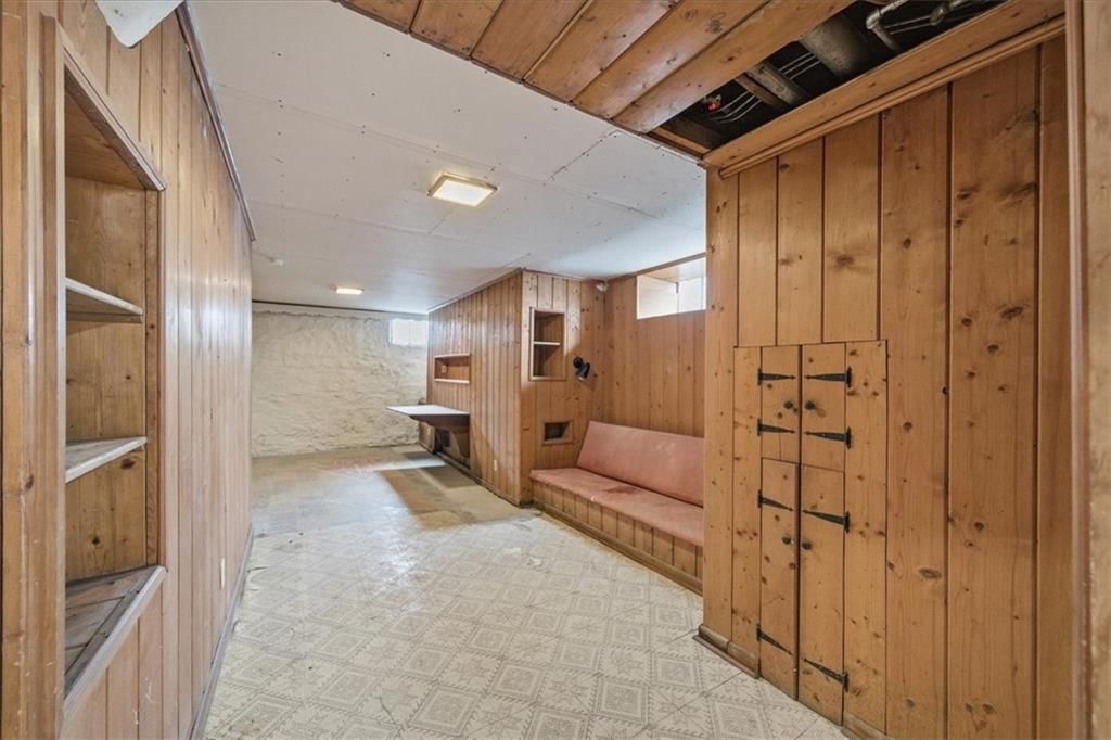 11700 Johnson Drive — photo 28
