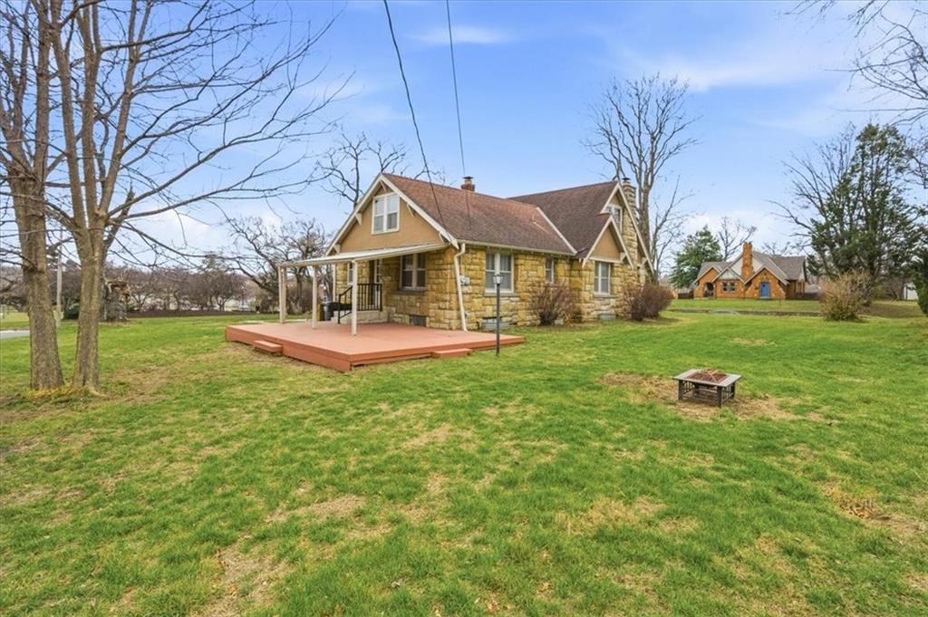11700 Johnson Drive — photo 37