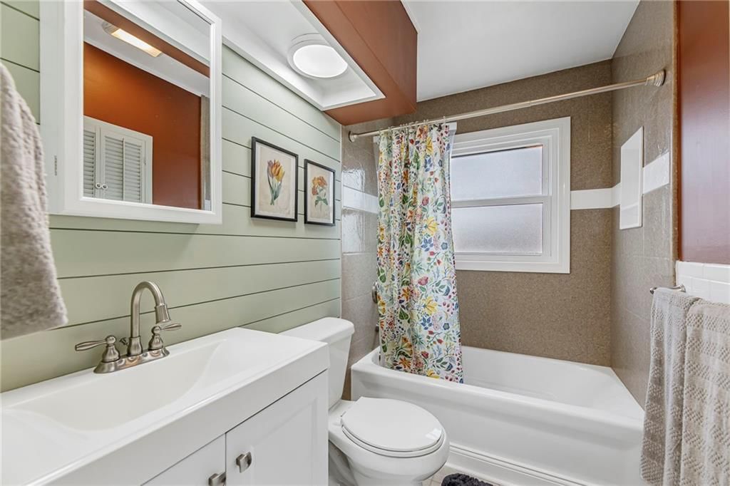 8515 Lowell Avenue — photo 14