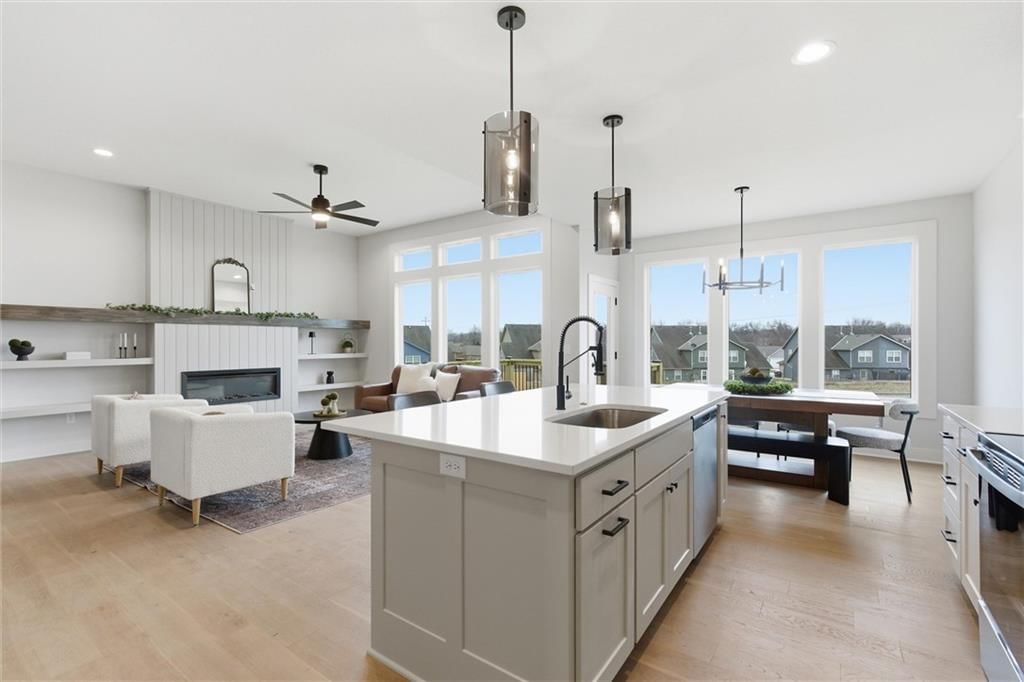 16729 Pinehurst Drive — photo 14