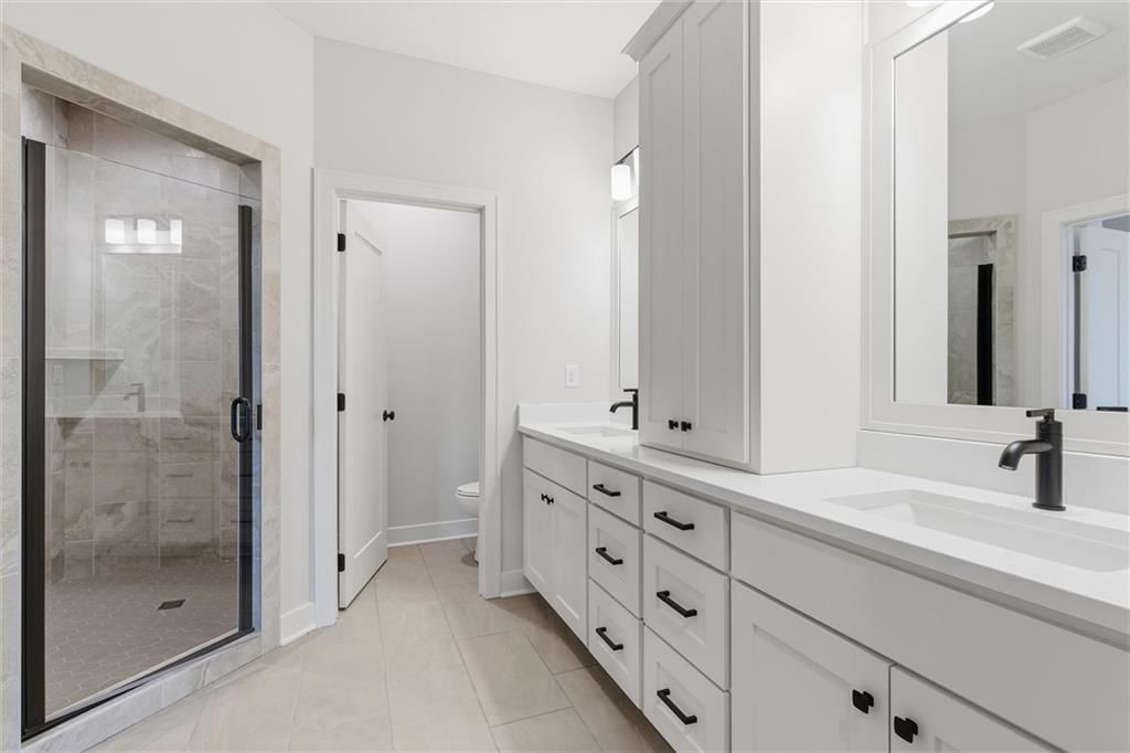 16729 Pinehurst Drive — photo 21