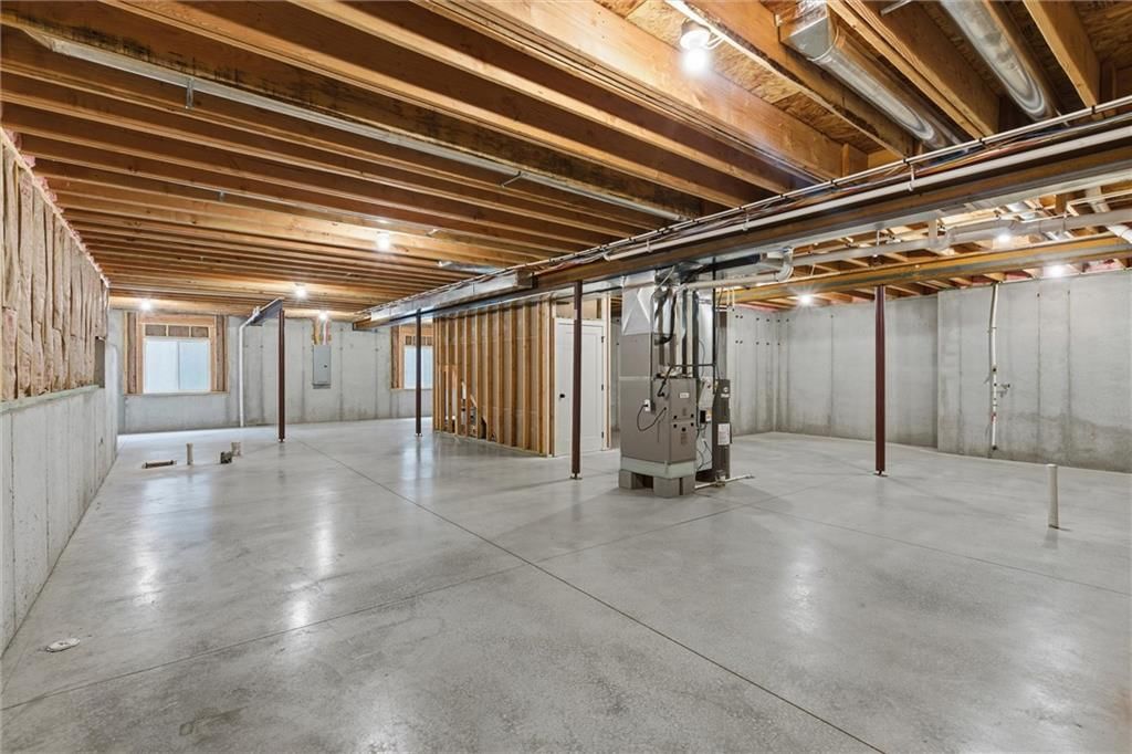 16729 Pinehurst Drive — photo 31