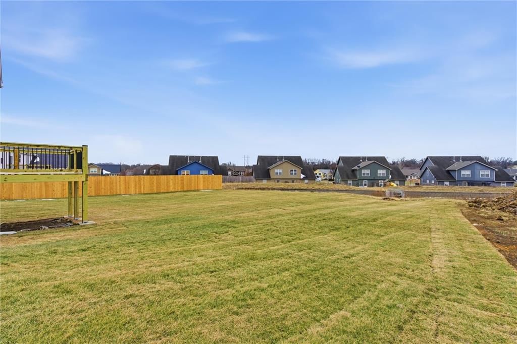 16729 Pinehurst Drive — photo 36