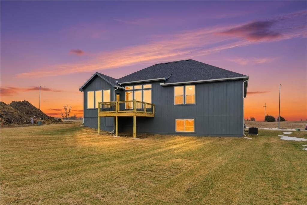 16729 Pinehurst Drive — photo 39