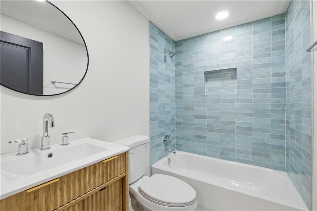 109 W 98th Street — photo 21