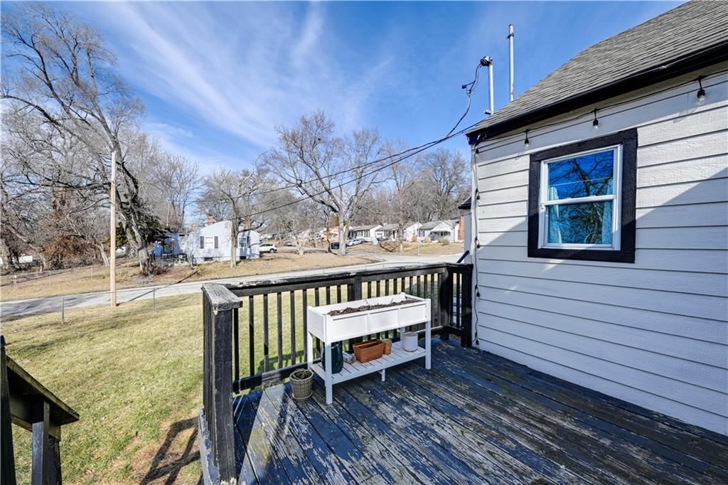 7300 Tracy Avenue — photo 30