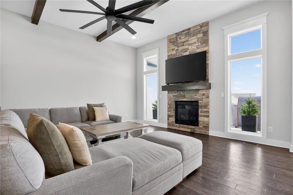 1809 NW Madi Court — photo 4