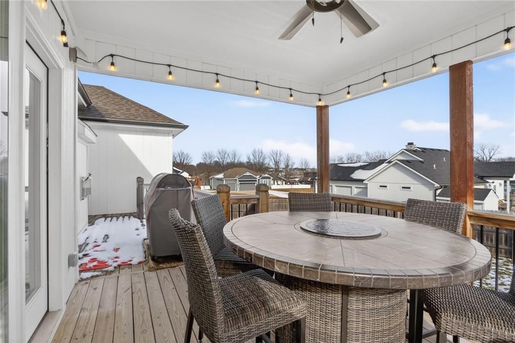 1809 NW Madi Court — photo 7