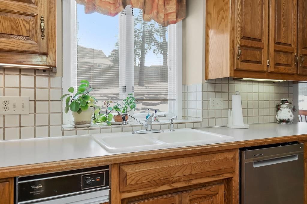 4501 NW Baltimore Court — photo 16