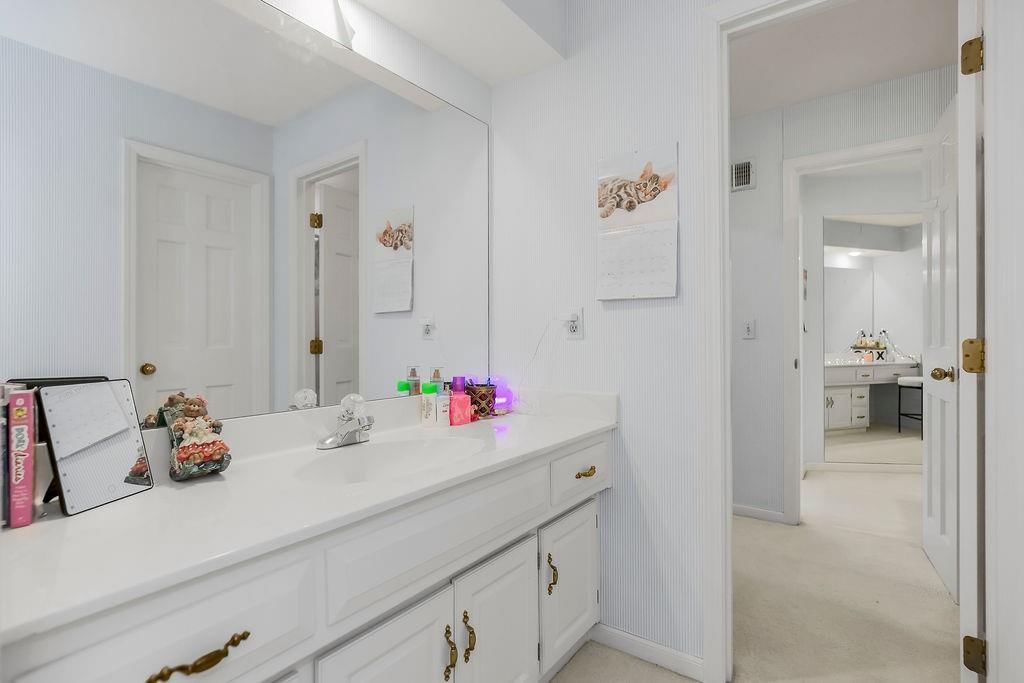 4501 NW Baltimore Court — photo 31