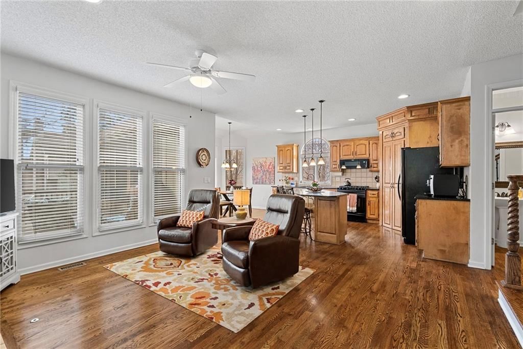 14012 Parkhill Lane — photo 3