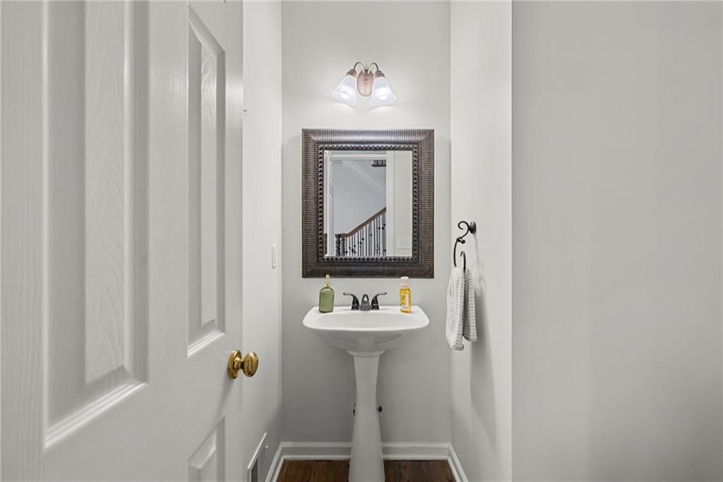 14012 Parkhill Lane — photo 23