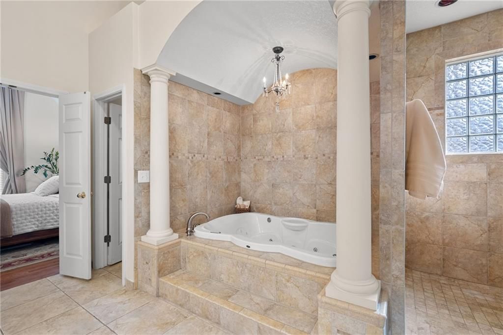 14012 Parkhill Lane — photo 27