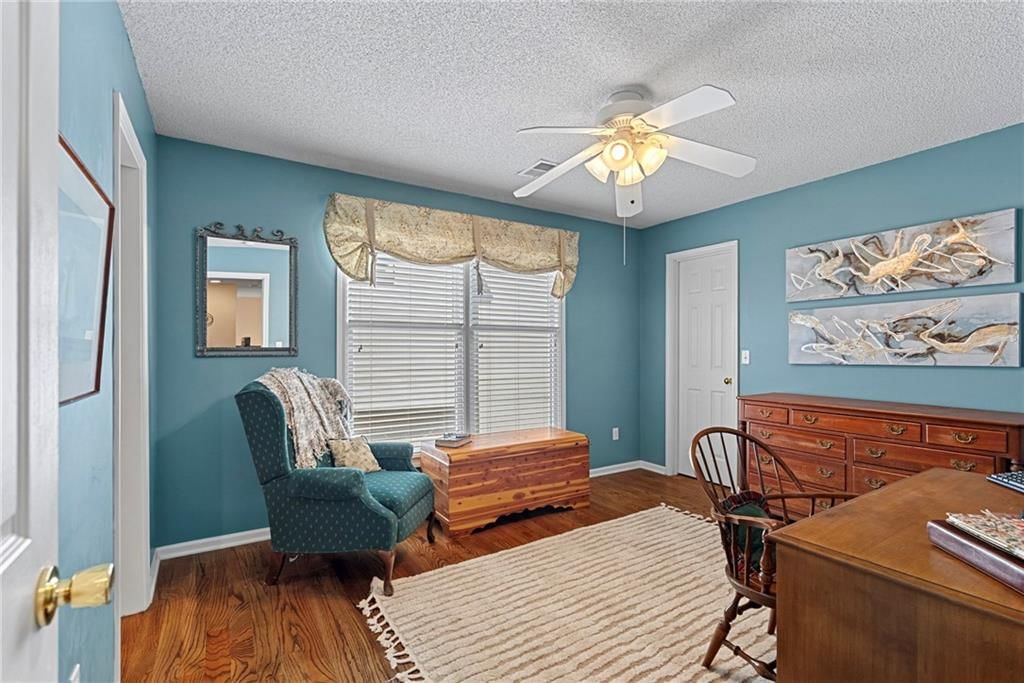 14012 Parkhill Lane — photo 37