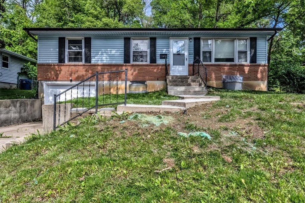 425 Maple Street, Liberty, MO