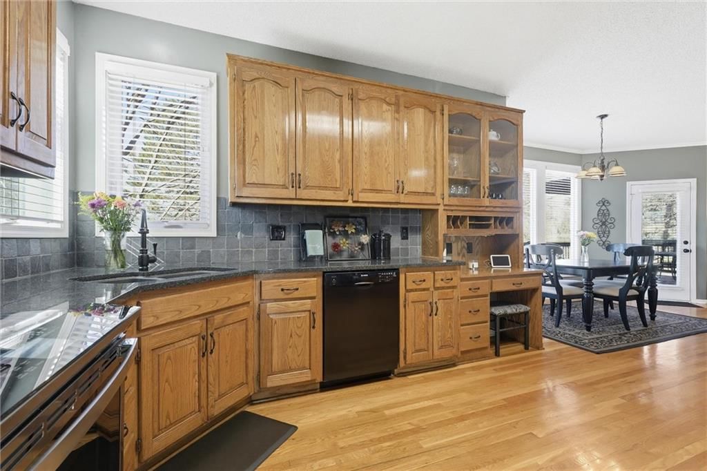 14300 Hadley Street — photo 12