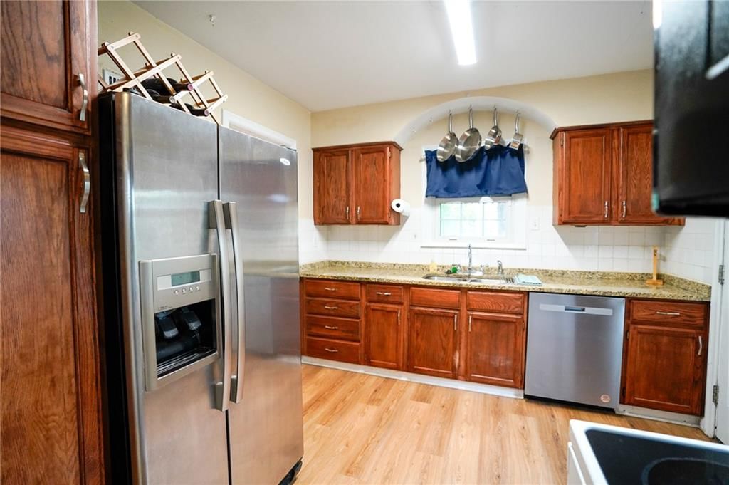 6501 Charlotte Street — photo 9