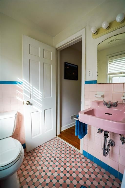 6501 Charlotte Street — photo 24