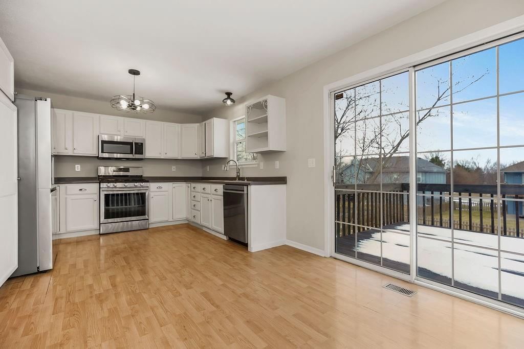 704 SE 11th Street — photo 5