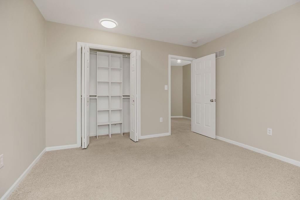 704 SE 11th Street — photo 17