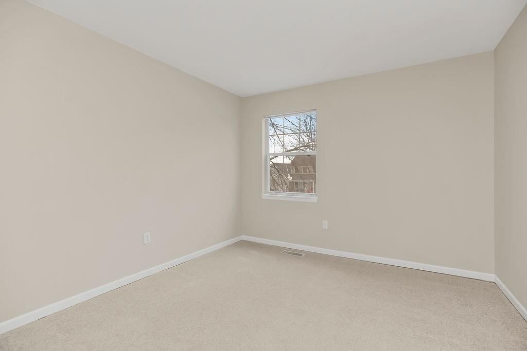 704 SE 11th Street — photo 19