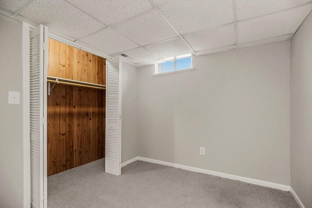 704 SE 11th Street — photo 25