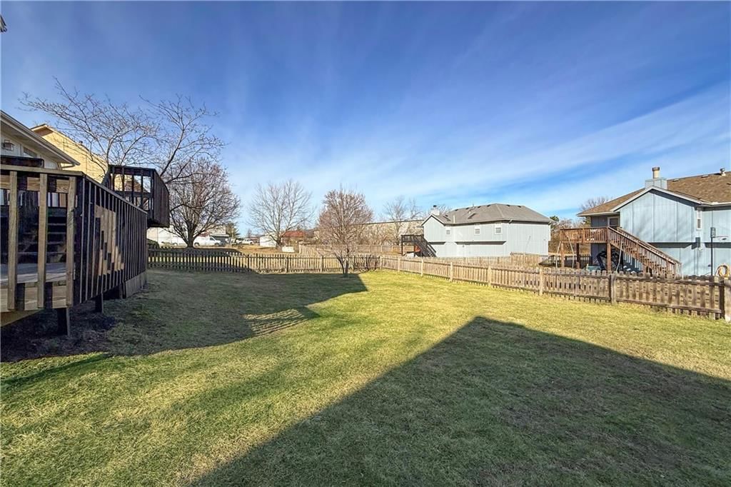 704 SE 11th Street — photo 30