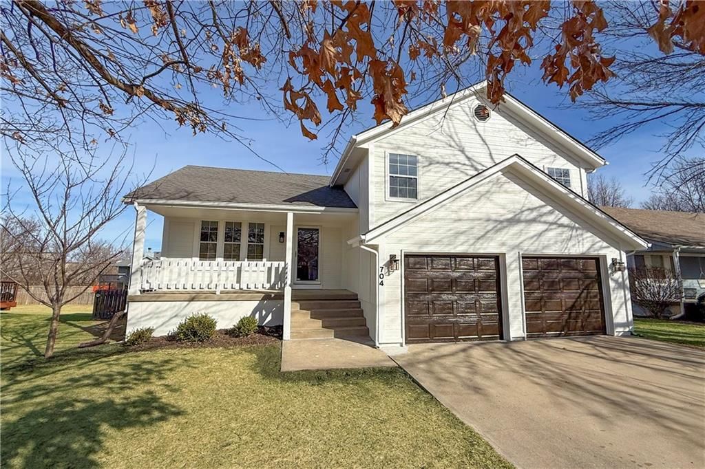 704 SE 11th Street — photo 33