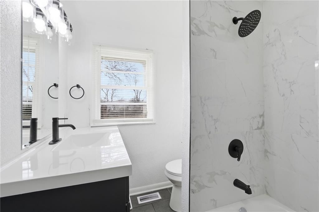 1704 Highland Drive — photo 22
