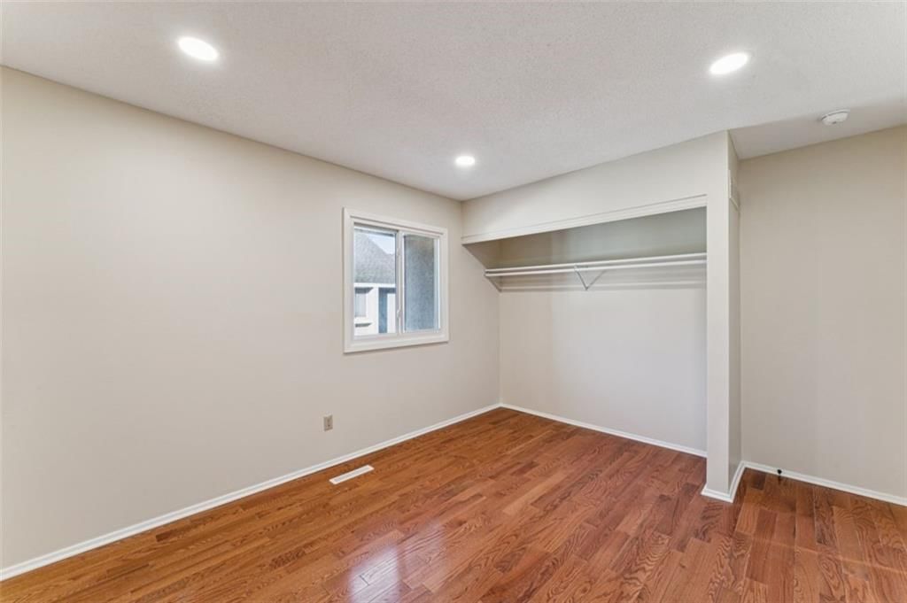 10902 Bradshaw Street — photo 18