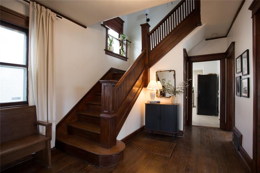3915 Charlotte Street — photo 9