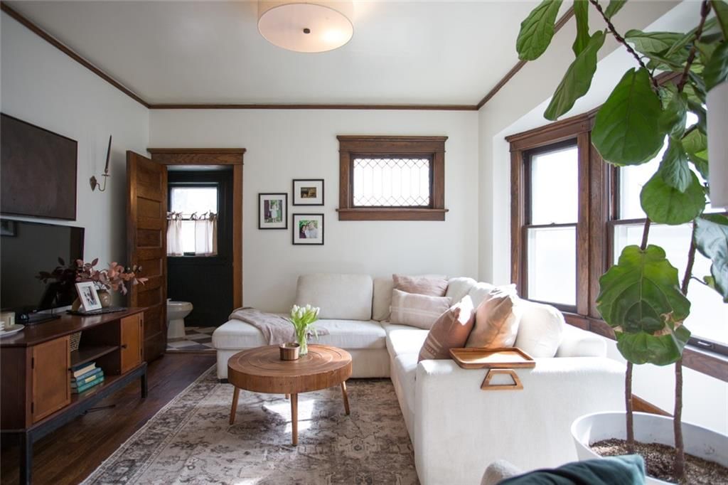 3915 Charlotte Street — photo 20