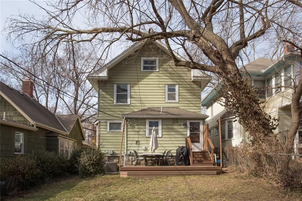 3915 Charlotte Street — photo 38