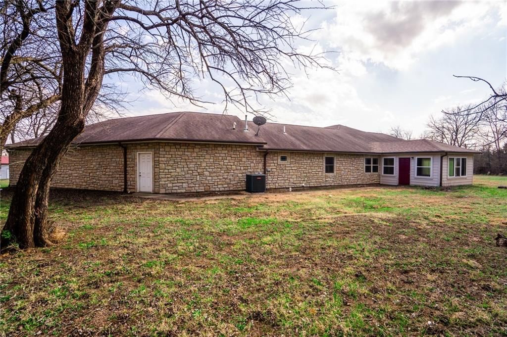 25303 NW 169 Highway — photo 15