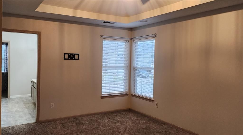 8019 N Lawn Avenue — photo 17