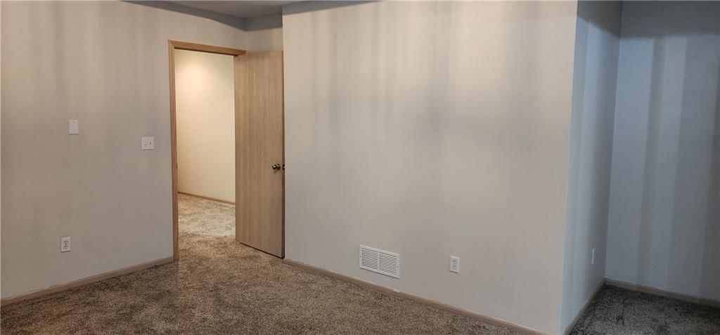 8019 N Lawn Avenue — photo 23