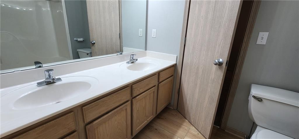 8019 N Lawn Avenue — photo 27