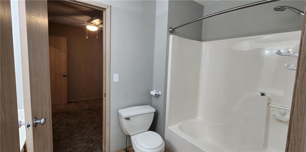 8019 N Lawn Avenue — photo 28